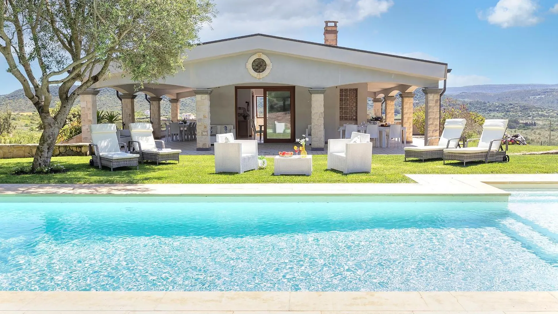 Villa Janas Lussuosa per 12 persone Uso esclusivo e piscina indipendente Alghero