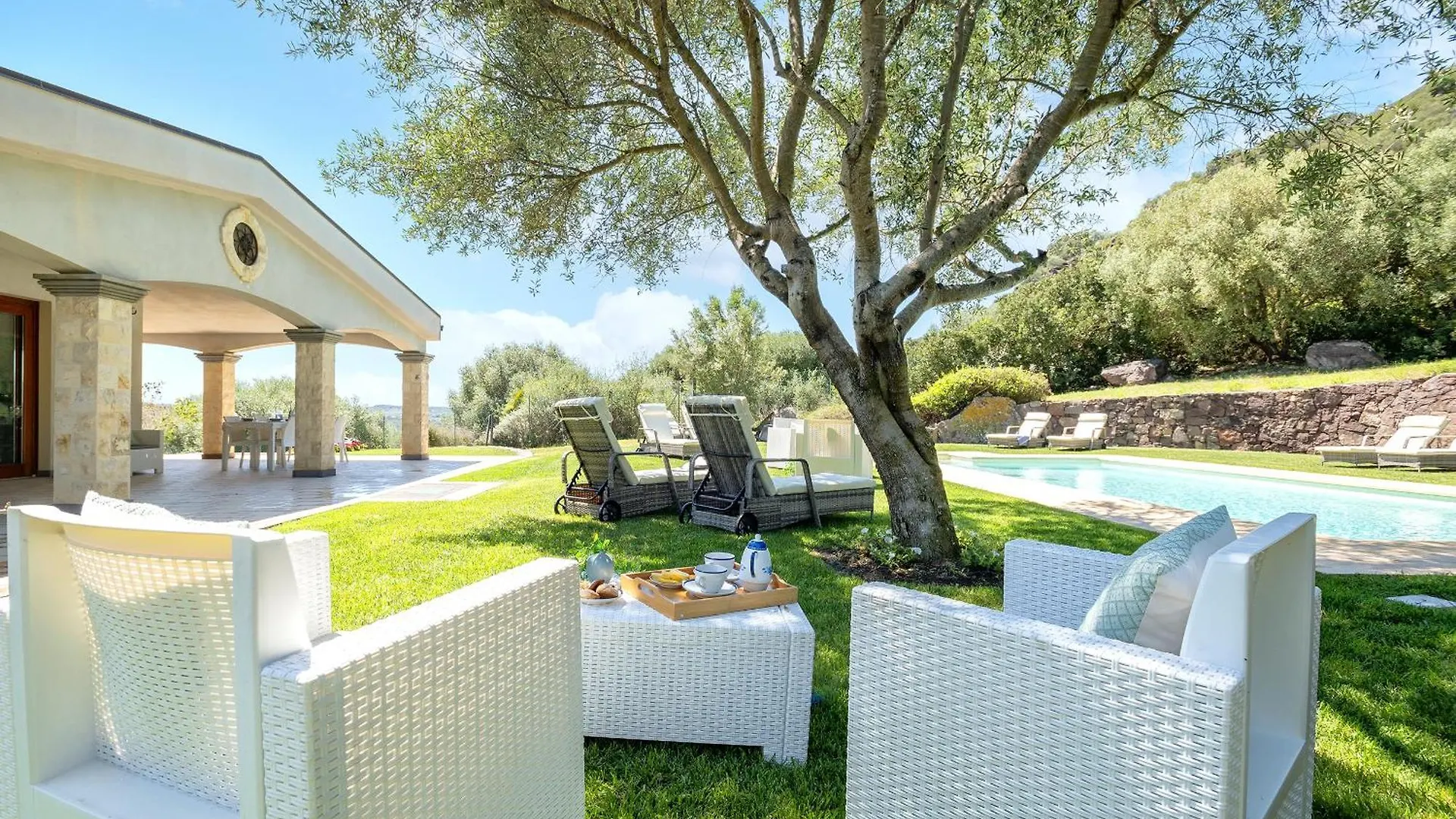 Villa Janas Lussuosa per 12 persone Uso esclusivo e piscina indipendente Alghero