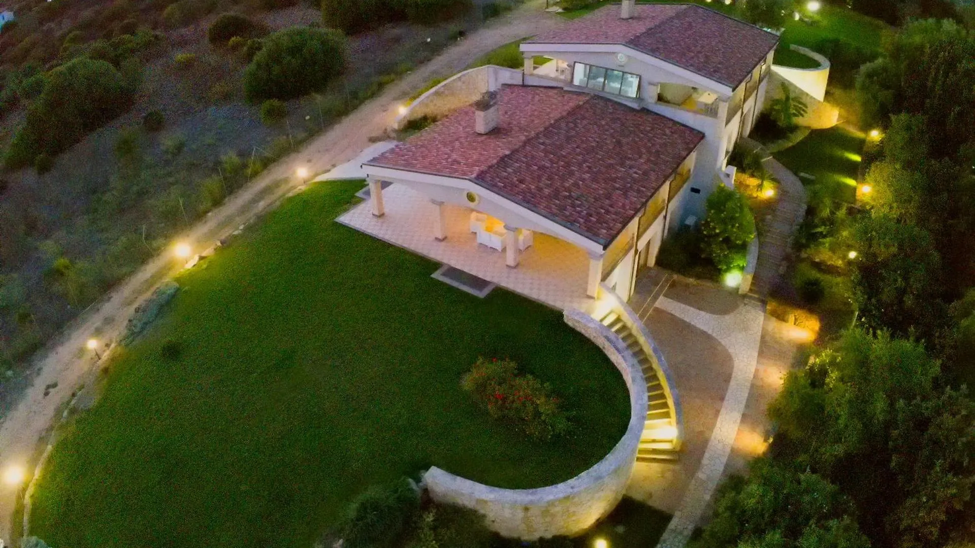 Villa Janas Lussuosa per 12 persone Uso esclusivo e piscina indipendente Alghero