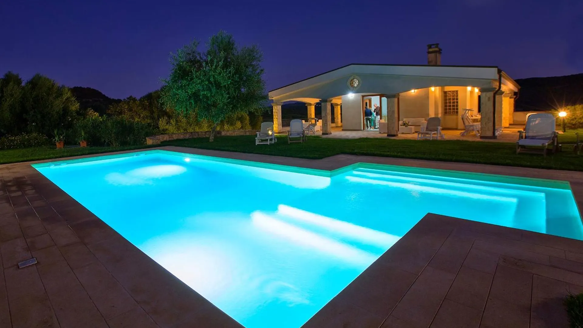 Villa Janas Lussuosa per 12 persone Uso esclusivo e piscina indipendente Alghero